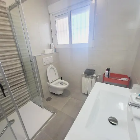 Casa Piscina Privada 4 Dormitorios Holiday home *