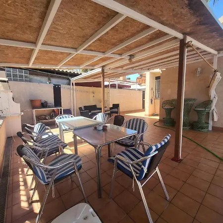 Casa Piscina Privada 4 Dormitorios
